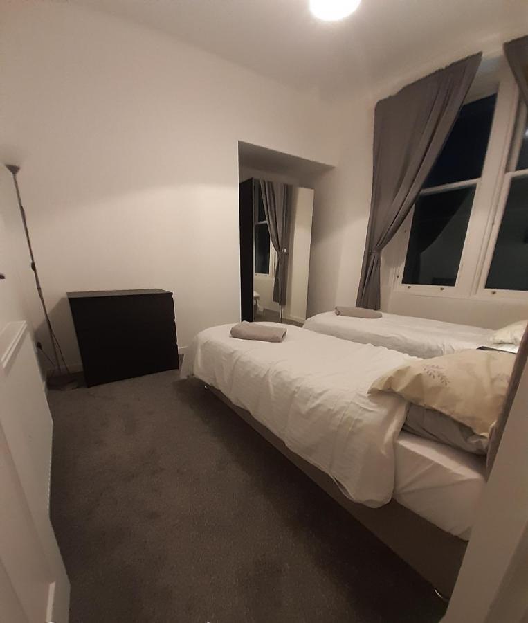 Apartament Carvetii - Edward House A - 2 Dbl Bed 1St Floor Flat Dunfermline Zewnętrze zdjęcie